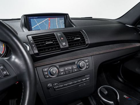 Used 2011 BMW 1 Series M image 18