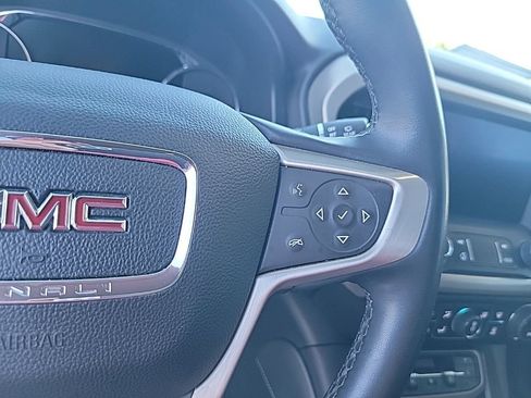Used 2023 GMC Acadia Denali FWD image 26