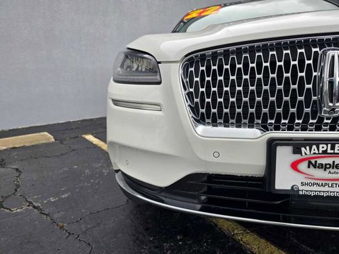 Used 2022 Lincoln Corsair Reserve w/ Equipment Group 201A image 2