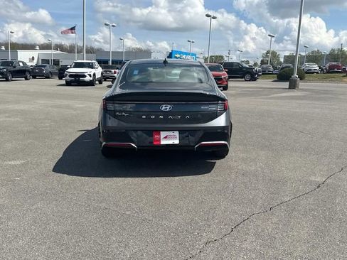 Used 2025 Hyundai Sonata SEL FWD image 5