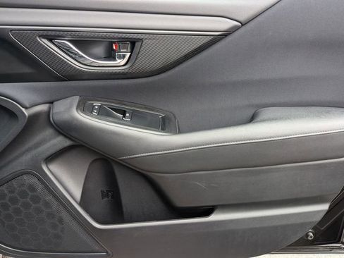 Used 2025 Subaru Outback Premium image 36