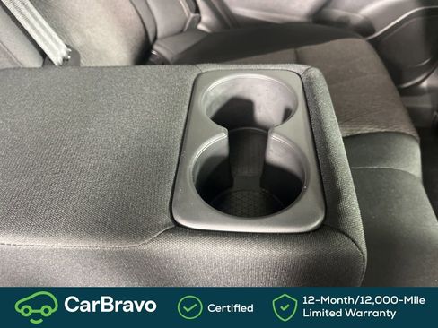 Used 2025 Nissan Rogue SV AWD/4WD image 18