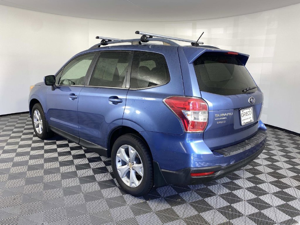 Used 2015 Subaru Forester 2.5i Limited AWD/4WD image 6