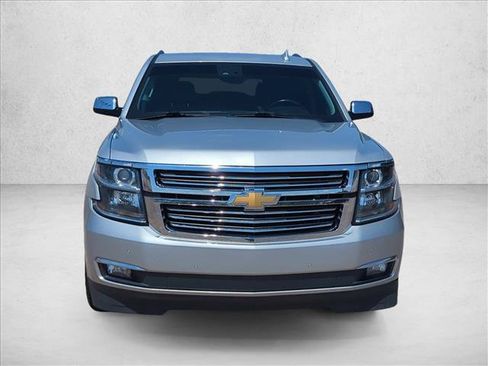 Used 2017 Chevrolet Tahoe Premier RWD image 2
