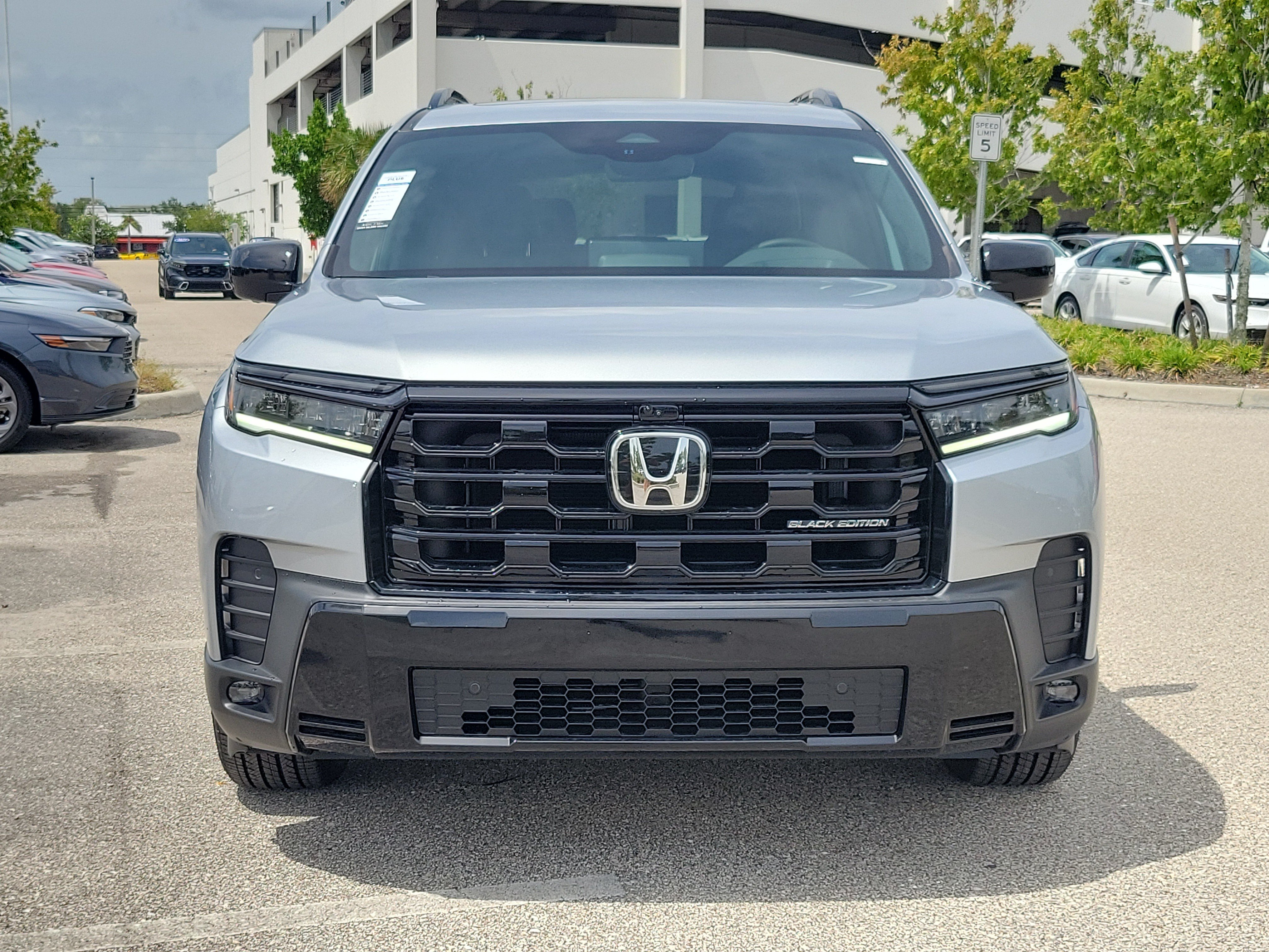 New 2026 Honda Pilot Black Edition image 2