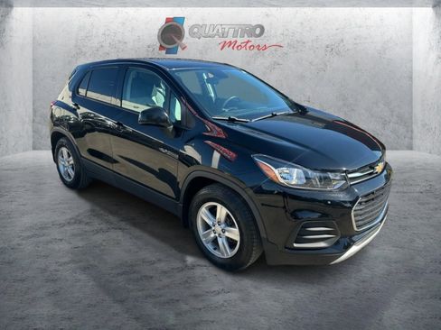 Used 2019 Chevrolet Trax LS w/ LPO, Protection Package FWD image 8