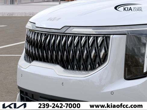 New 2026 Kia Carnival EX FWD image 12