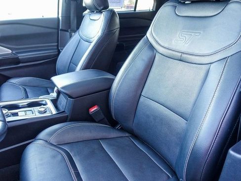 Used 2022 Ford Explorer ST w/ Equipment Group 401A image 2