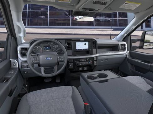 New 2026 Ford F250 XL w/ XL Chrome Package AWD/4WD image 9