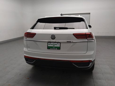 Used 2023 Volkswagen Atlas Cross Sport SE FWD image 7