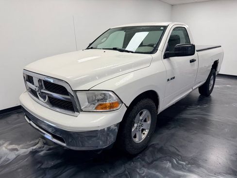 Used 2009 Dodge Ram 1500 Truck SLT RWD image 3