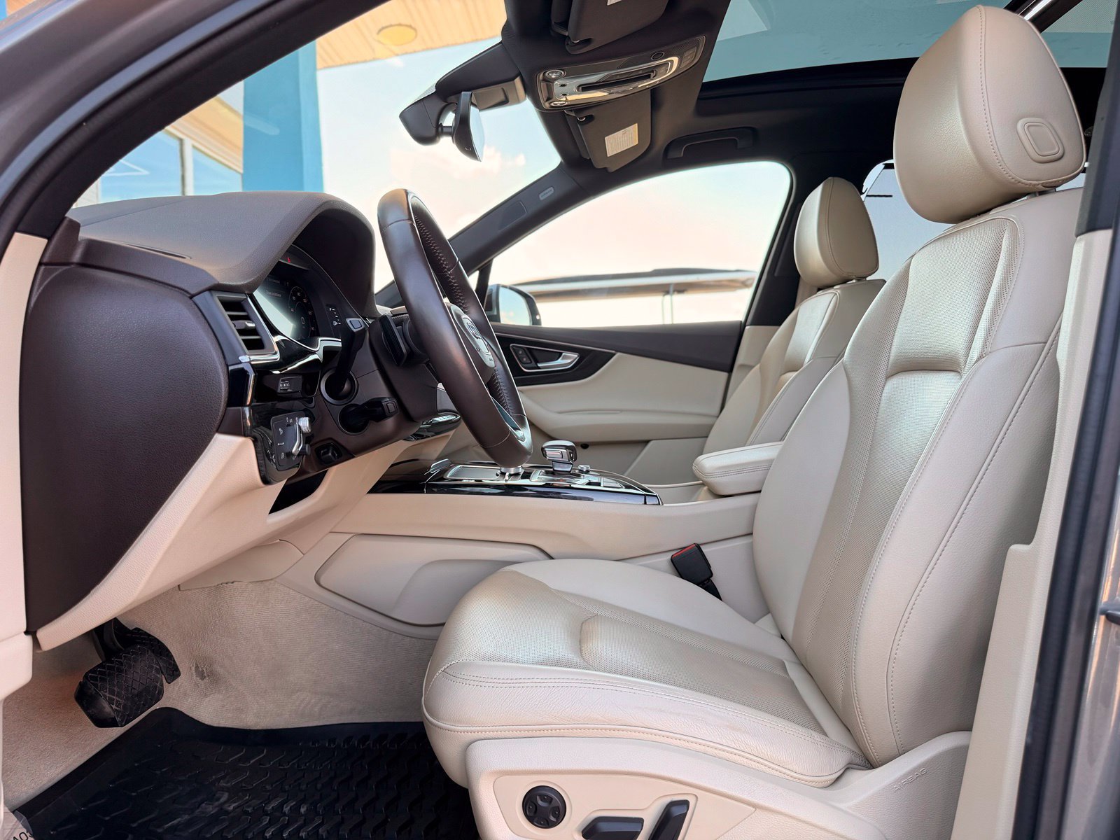 Used 2018 Audi Q7 3.0T Prestige w/ Prestige Package AWD/4WD image 24