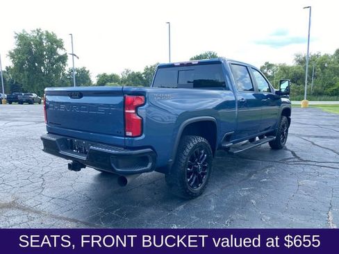 Used 2025 Chevrolet Silverado 2500 LT w/ Trail Boss Package AWD/4WD image 11