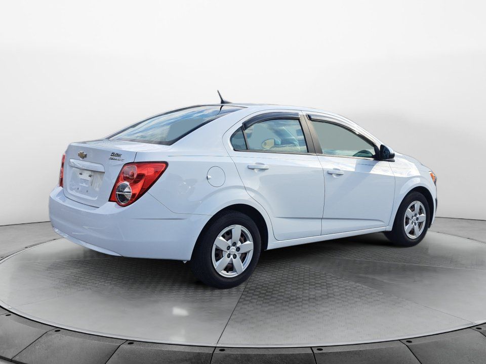 Used 2013 Chevrolet Sonic LS FWD image 6