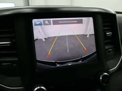 Used 2022 RAM 1500 Big Horn AWD/4WD image 16