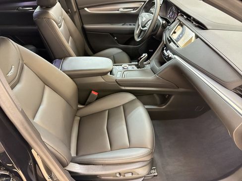 New 2026 Cadillac XT5 Luxury FWD image 29