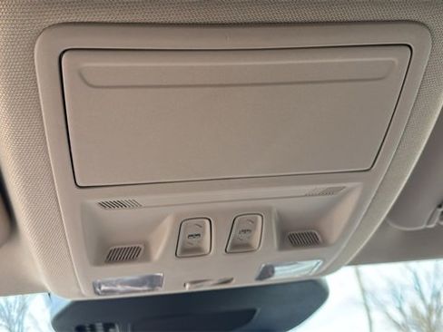 Certified 2020 Ford Escape Titanium w/ Titanium Premium Package 2.0 image 23