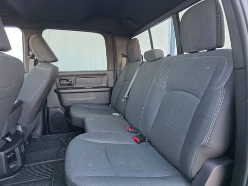Used 2024 RAM 2500 Tradesman w/ Chrome Appearance Group AWD/4WD image 23