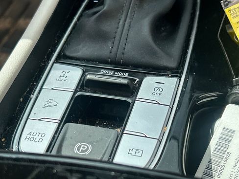 Used 2023 Hyundai Tucson SEL w/ Convenience Package image 16