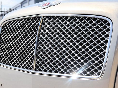 Used 2016 Bentley Flying Spur V8 AWD/4WD image 13