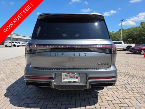 Used 2026 INFINITI QX80 4WD w/ Sport Exterior Package image 10