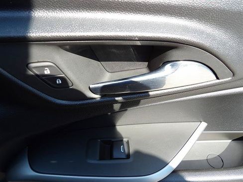 Certified 2024 Chevrolet Trax LS FWD image 28