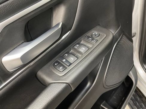 Certified 2022 RAM 1500 Big Horn AWD/4WD image 16
