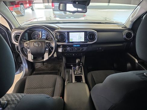 Used 2021 Toyota Tacoma SR5 w/ Trail Edition AWD/4WD image 9