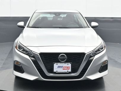 Used 2022 Nissan Altima 2.5 SV