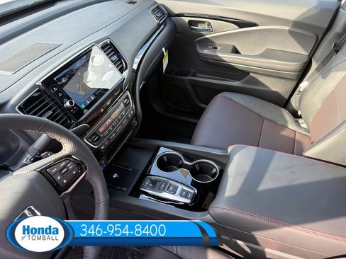 New 2026 Honda Ridgeline Black Edition image 14