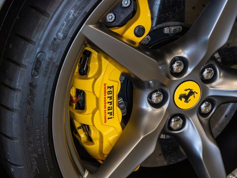 Used 2018 Ferrari 488 Spider RWD image 25