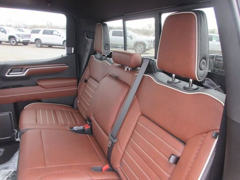 New 2026 GMC Sierra 1500 Denali Ultimate AWD/4WD image 17