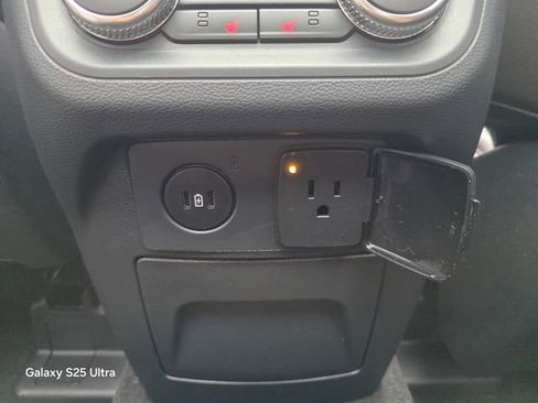 New 2026 Ford Explorer Platinum image 18