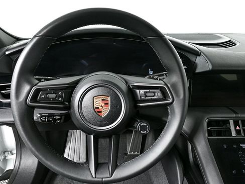Certified 2025 Porsche Taycan image 9