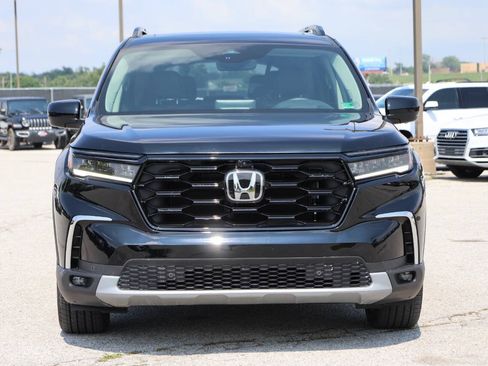 Used 2024 Honda Pilot Elite image 5