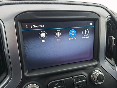 Used 2020 GMC Sierra 1500 SLT image 25