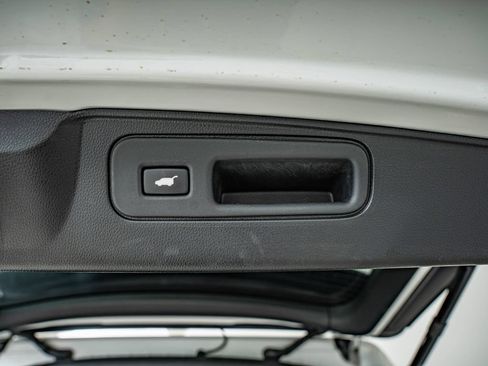 Used 2024 Honda Passport Black Edition image 39