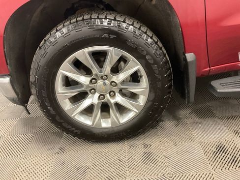 Used 2020 Chevrolet Silverado 1500 LTZ w/ LTZ Plus Package AWD/4WD image 13