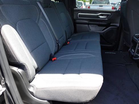 Used 2023 RAM 1500 Big Horn AWD/4WD image 31