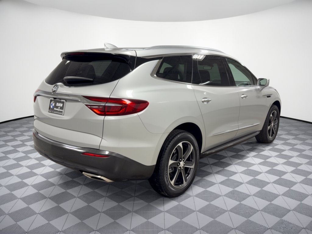 Used 2020 Buick Enclave Essence w/ LPO, Touring Package FWD image 9