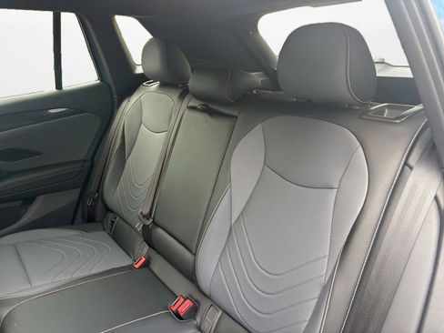 Certified 2026 Volkswagen Tiguan SE R-Line AWD/4WD image 12