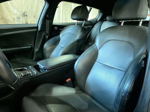 Used 2023 Kia Stinger GT-Line w/ Sun & Sound Package image 20