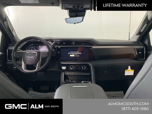 New 2026 GMC Sierra 3500 Denali w/ Denali Reserve Package AWD/4WD image 50