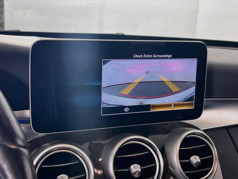 Used 2020 Mercedes-Benz C 300 4MATIC Sedan image 13