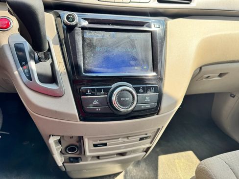 Used 2016 Honda Odyssey SE image 33
