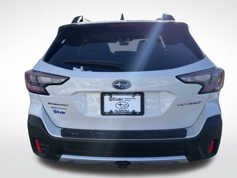 Used 2020 Subaru Outback Limited image 16