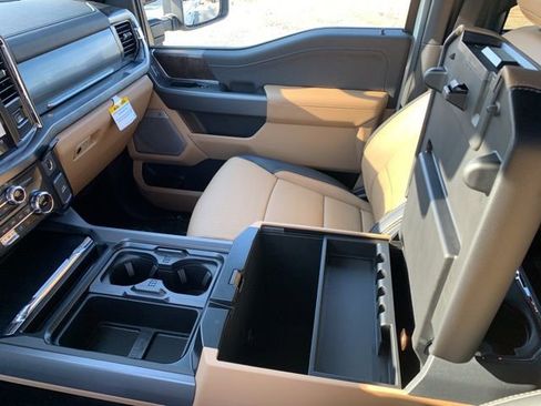 New 2026 Ford F350 Lariat w/ Lariat Ultimate Package AWD/4WD image 33