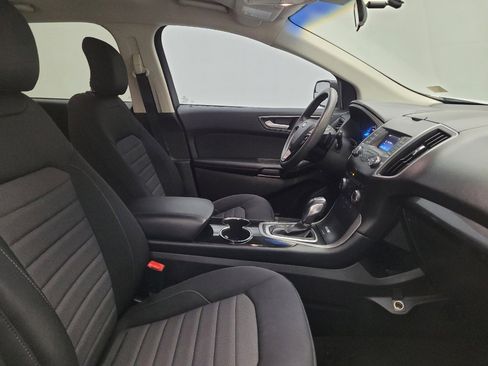Used 2016 Ford Edge SE AWD/4WD image 21