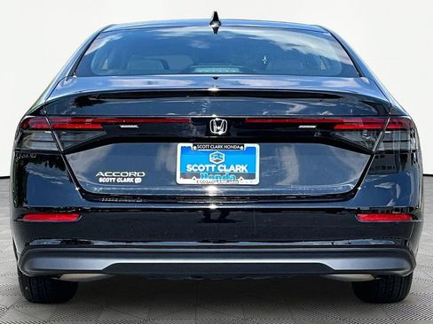 Used 2025 Honda Accord LX image 6