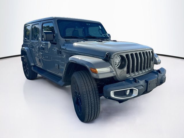Used 2021 Jeep Wrangler Unlimited Sahara w/ Cold Weather Group AWD/4WD image 3